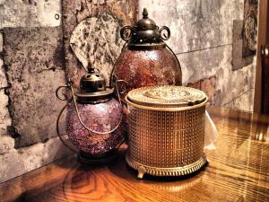 Photo by zenqook at morqueFile.