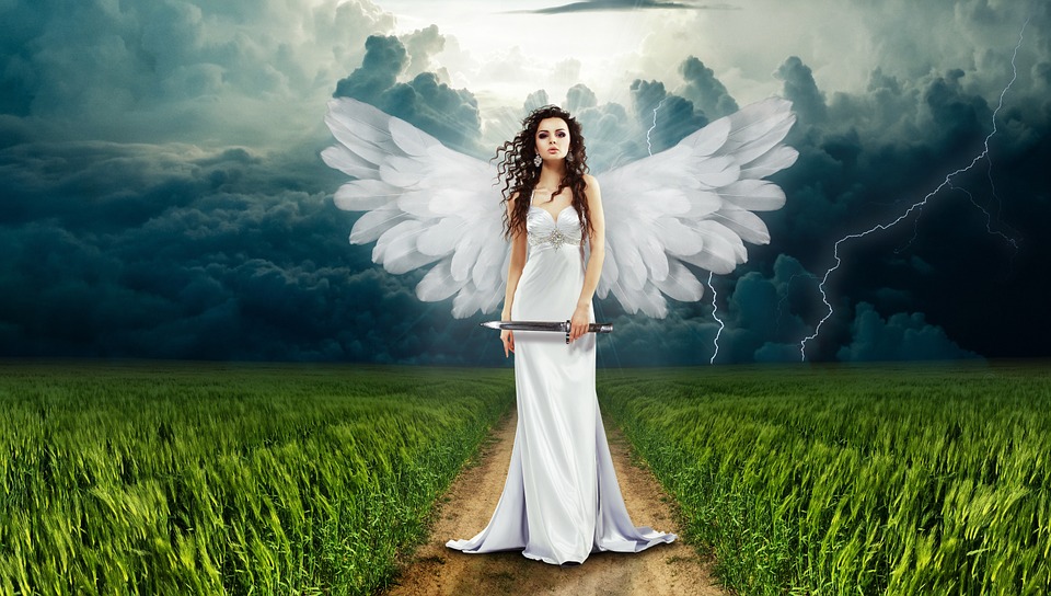 angel-749625_960_720
