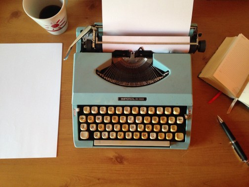 machine-writing-1035292_960_720