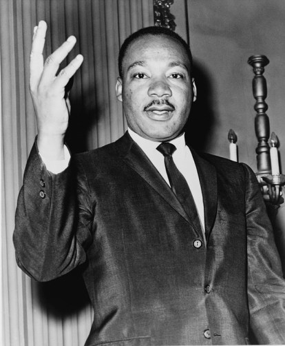 martin-luther-king-jr-393870_960_720